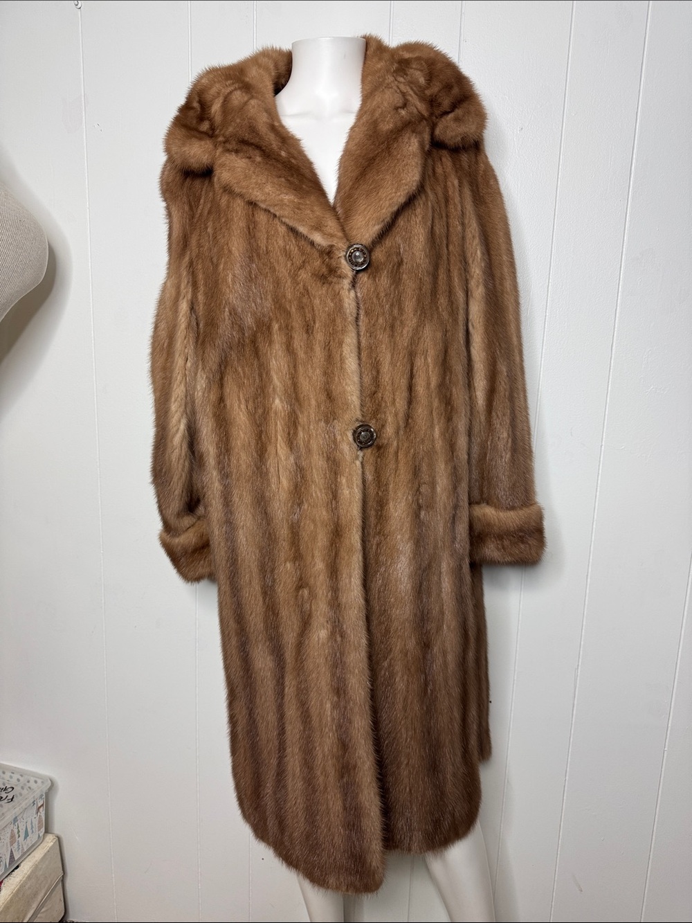 Vintage full link fur coat women’s approx L